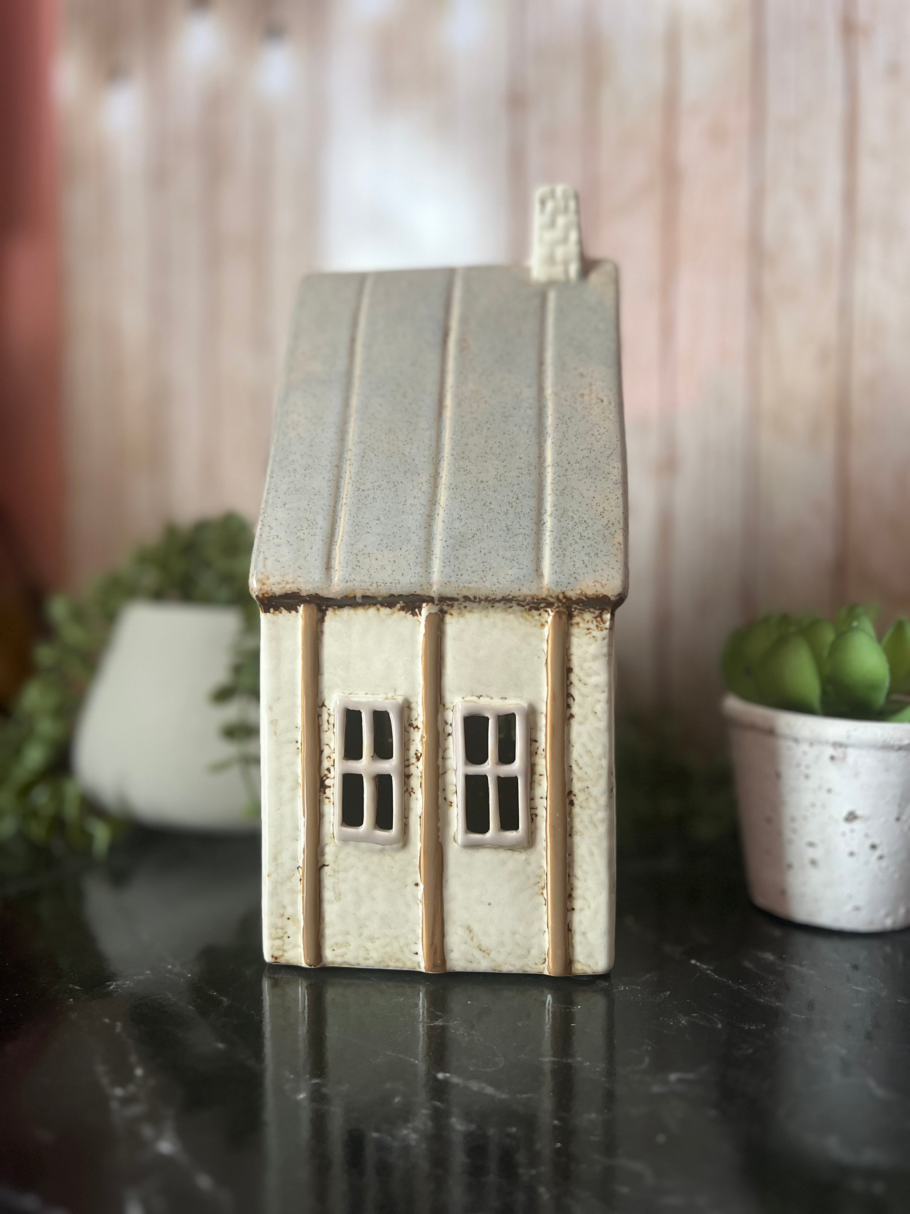 Tudor Style House Tea Light Holder