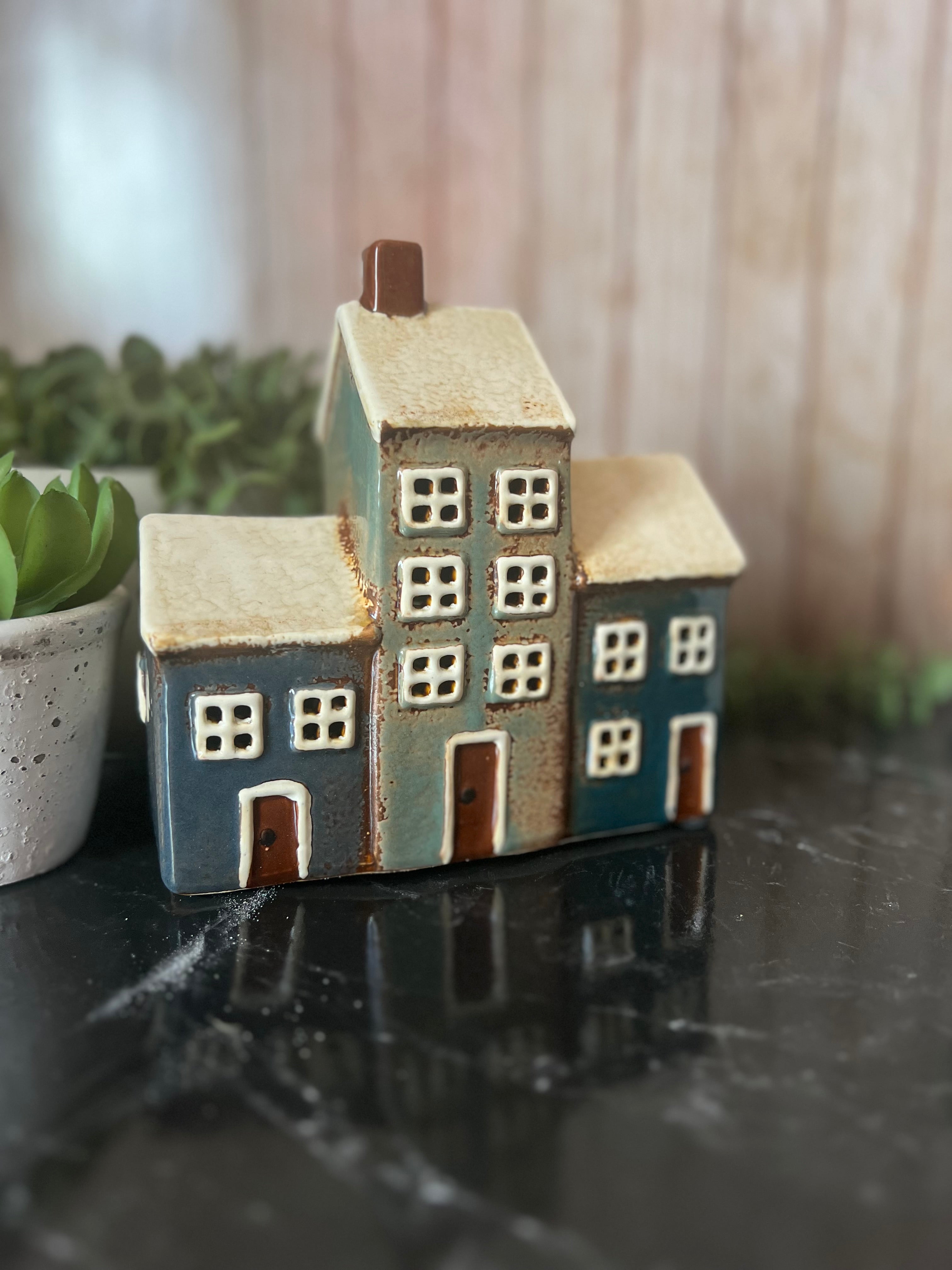 3 House Ceramic Glazed Tea Light Holder
