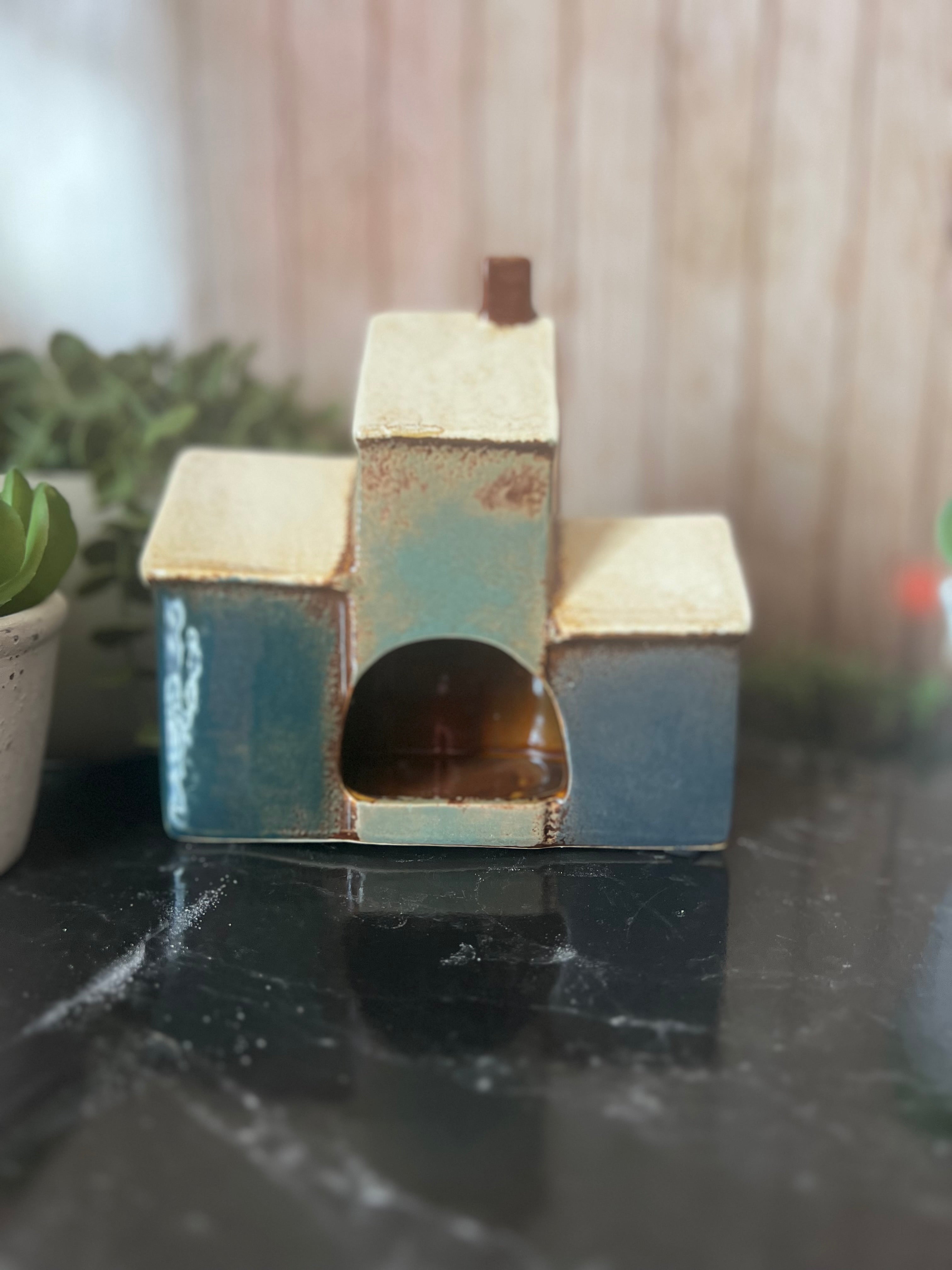 3 House Ceramic Glazed Tea Light Holder