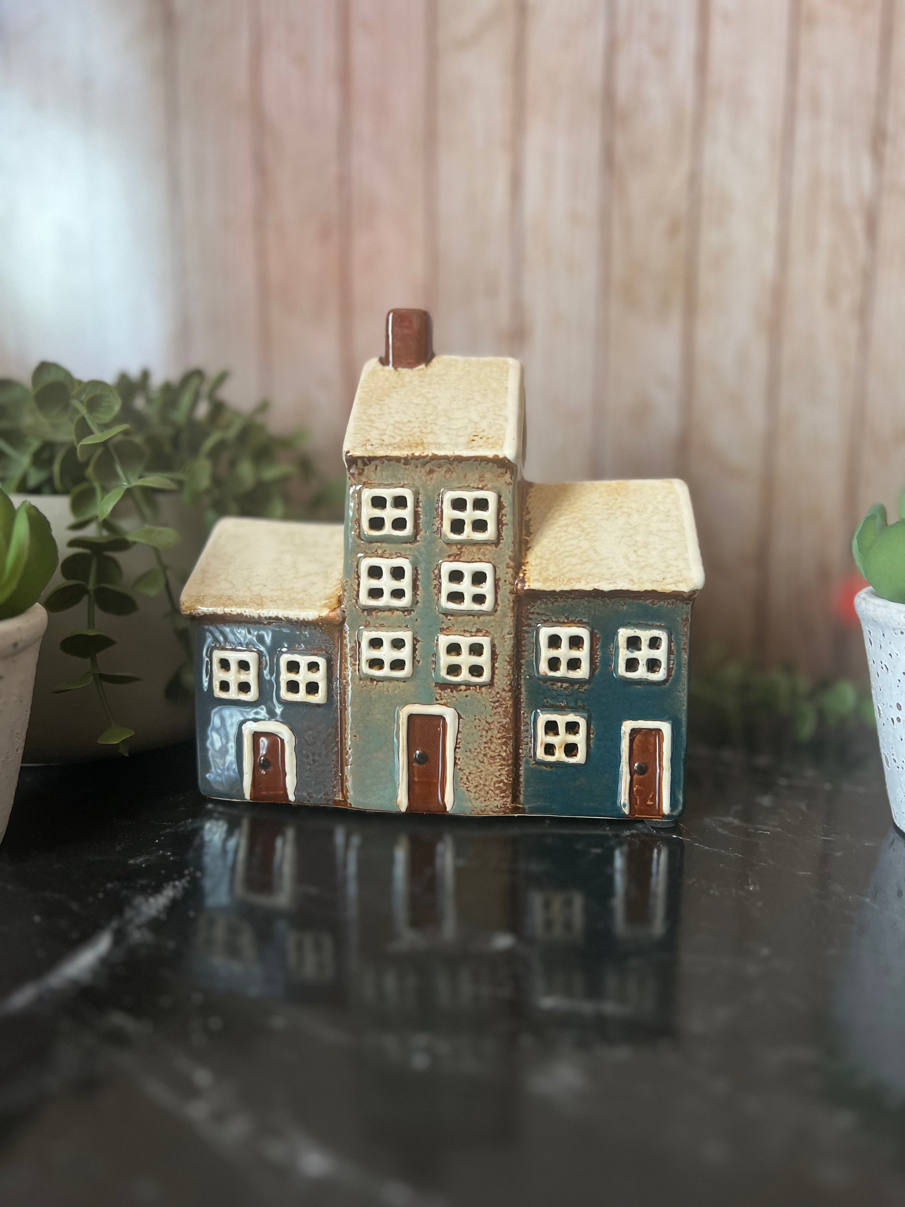 3 House Ceramic Glazed Tea Light Holder