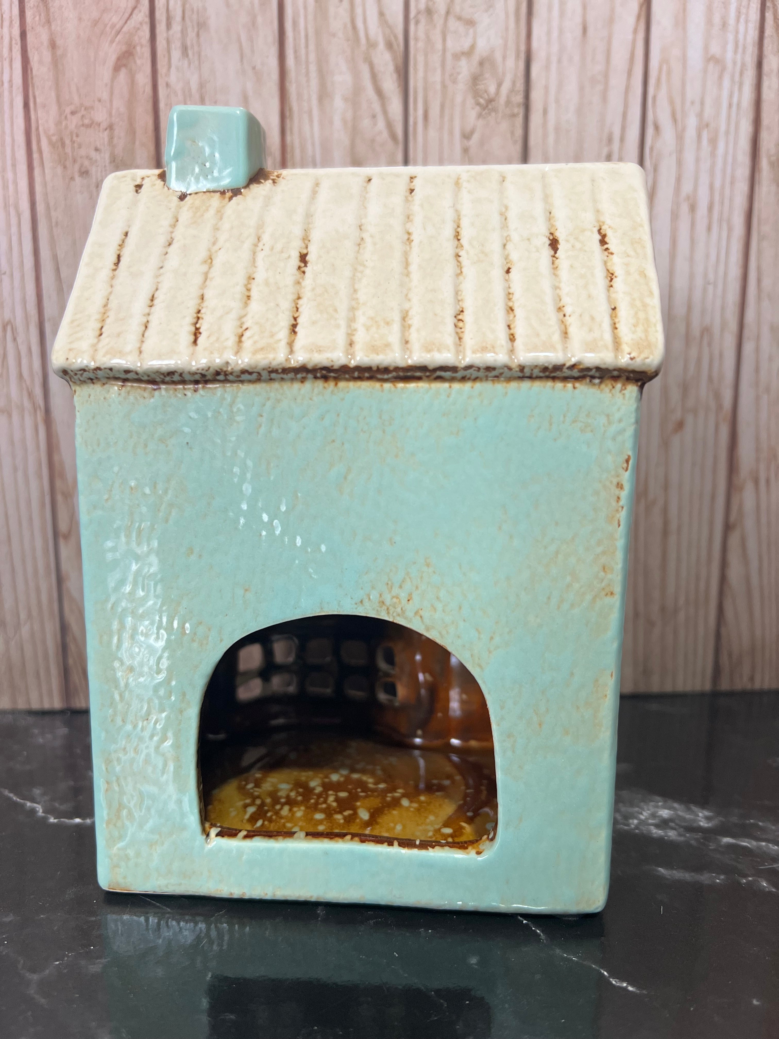 Gift Shop Ceramic Tea Light Holder