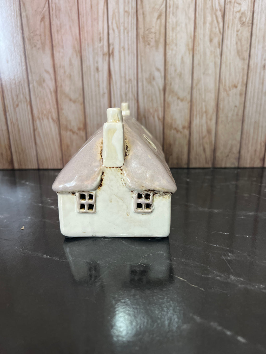 Croft House Thatched Roof Ceramic Tea Light Holder