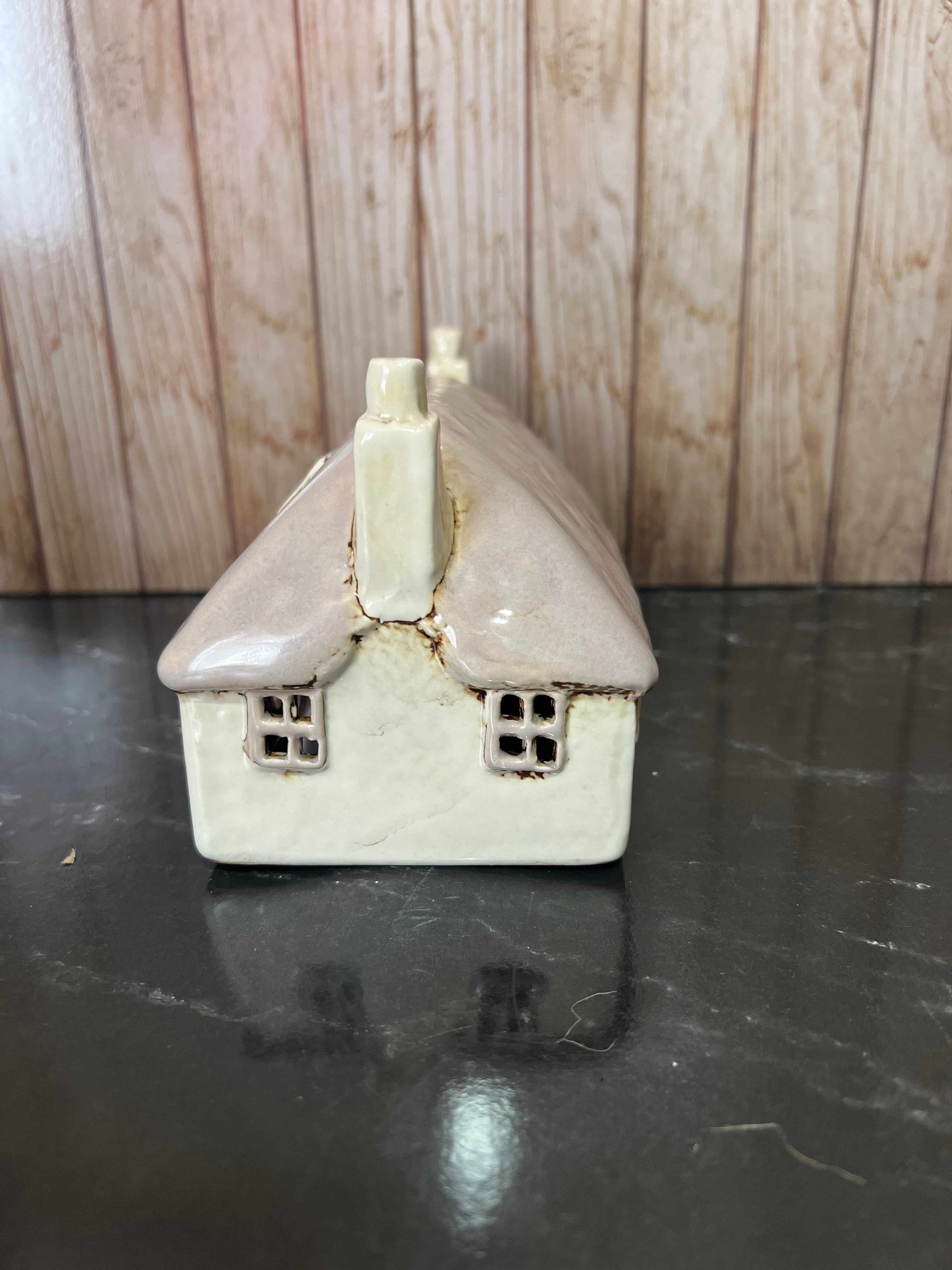 Croft House Thatched Roof Ceramic Tea Light Holder